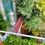 By Calamari Homes - Casa Aura Victoria Walled City