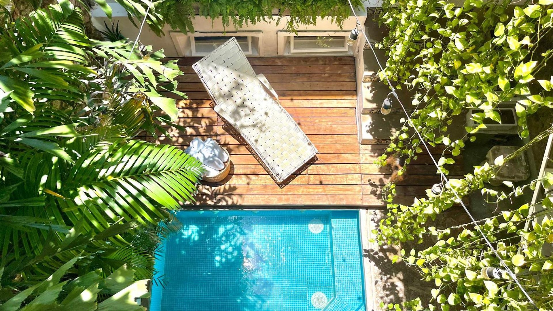 Сasa de vacaciones By Calamari Homes - Casa Aura Victoria Walled