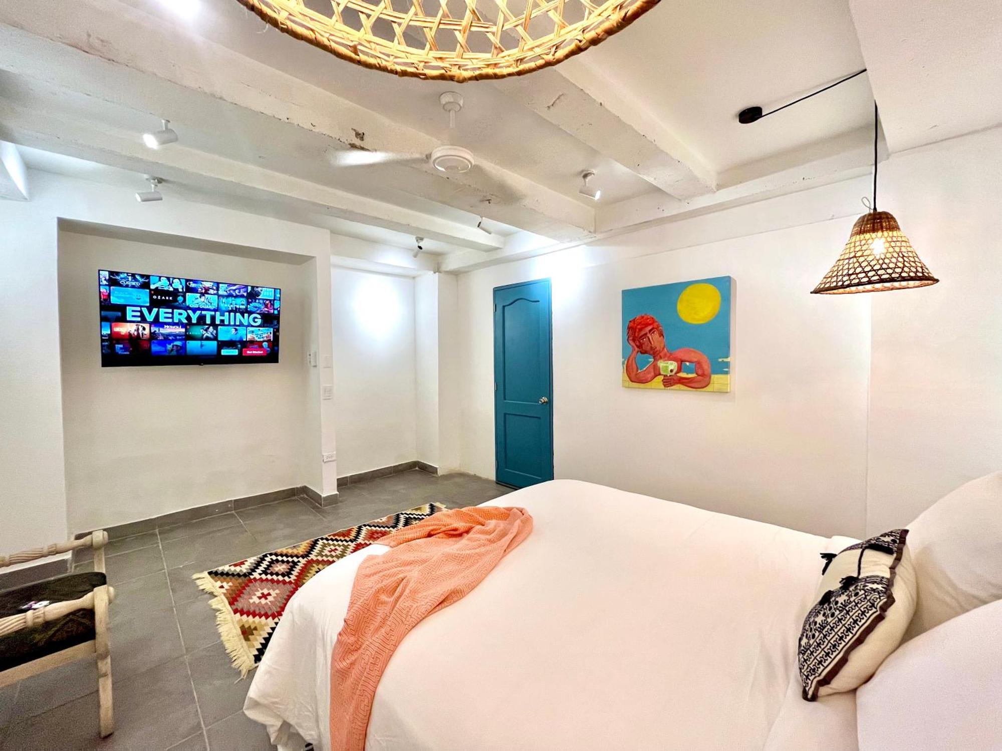 Сasa de vacaciones By Calamari Homes - Casa Aura Victoria Walled