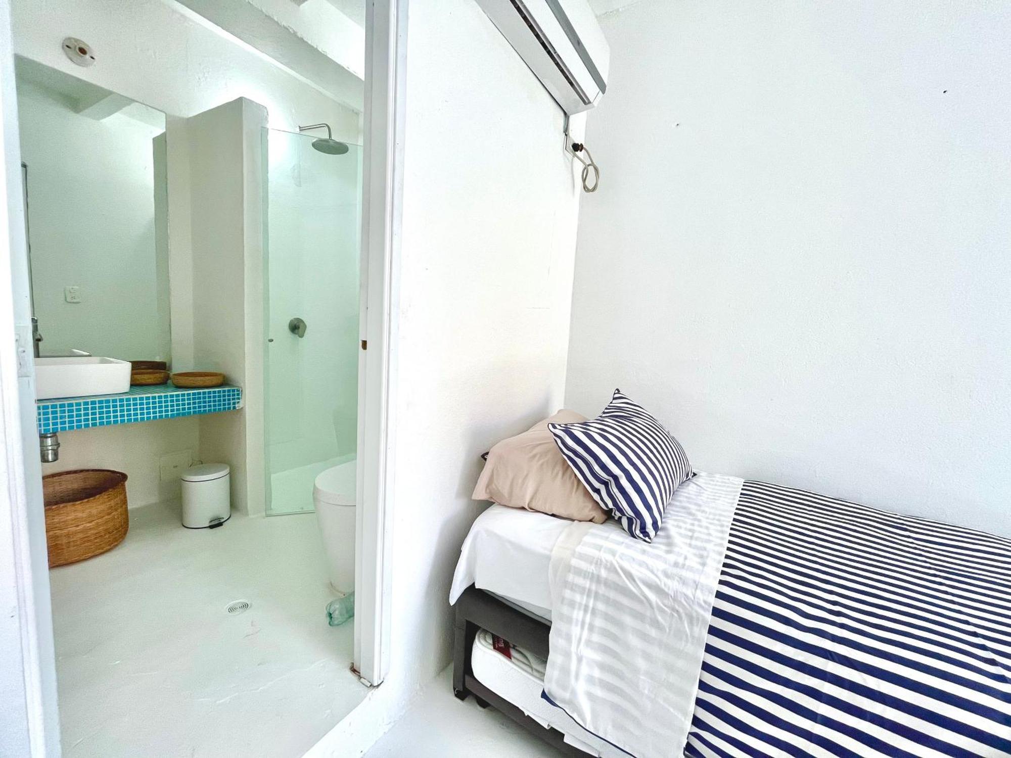 By Calamari Homes - Casa Aura Victoria Walled Cartagena