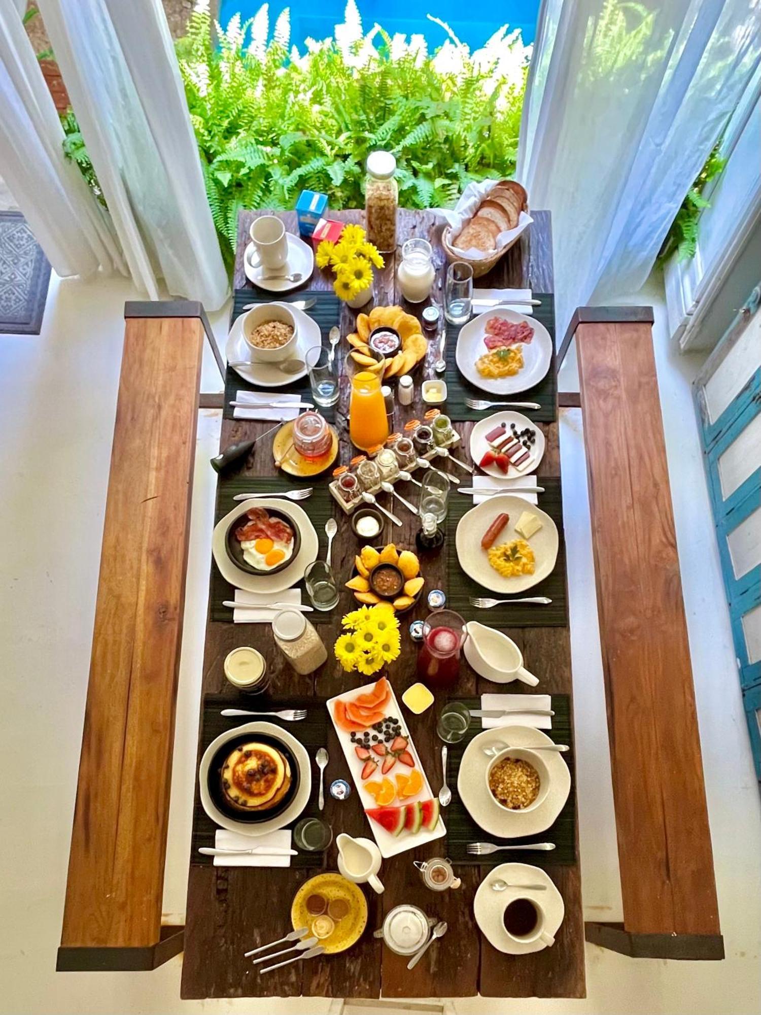 Сasa de vacaciones By Calamari Homes - Casa Aura Victoria Walled