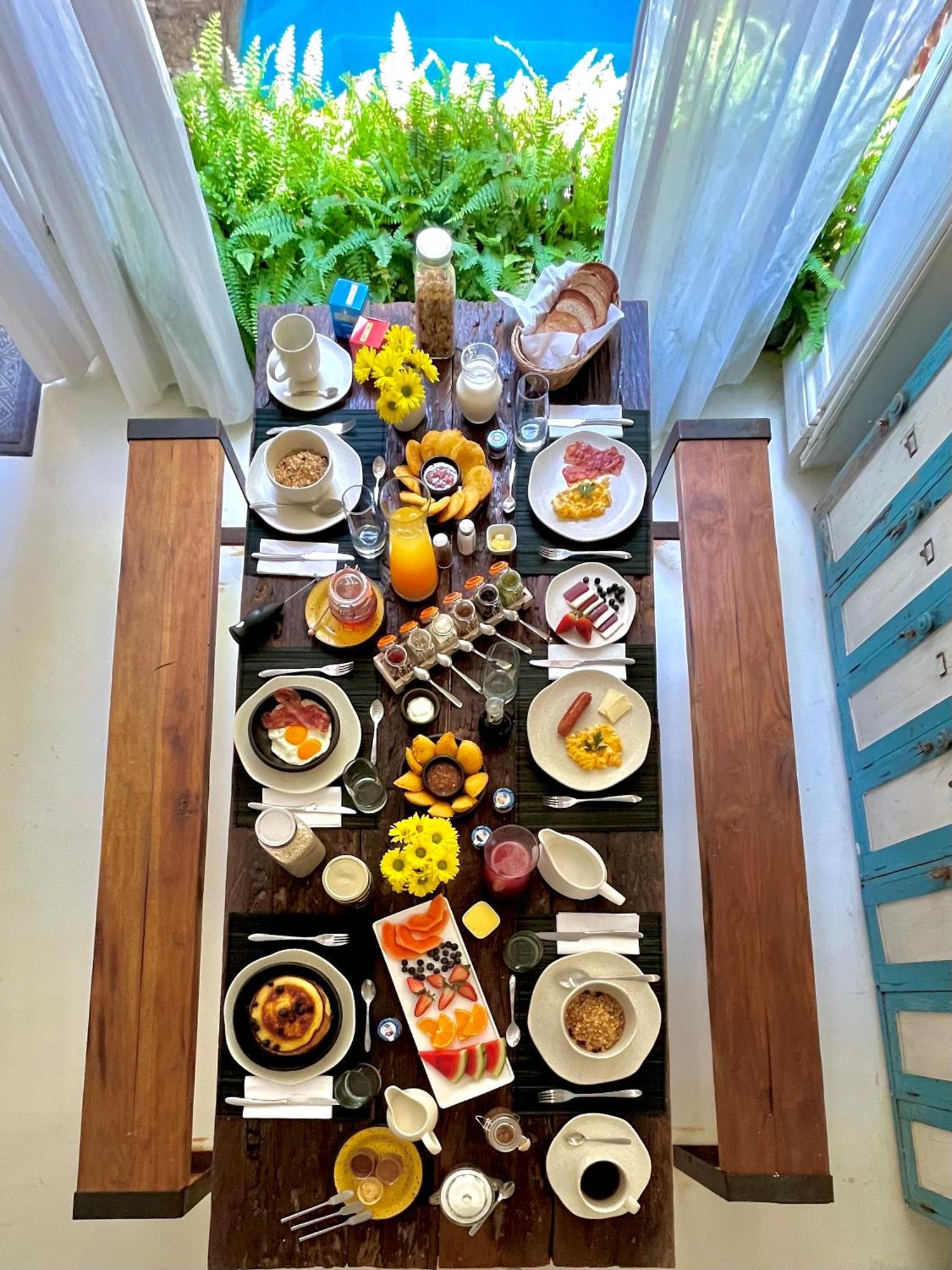 Сasa de vacaciones By Calamari Homes - Casa Aura Victoria Walled *