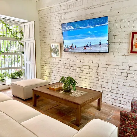 Сasa de vacaciones By Calamari Homes - Casa Aura Victoria Walled Cartagena